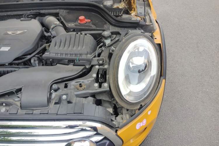 Used MINI 2014 1.5T COOPER Excitement Engine Bay Left