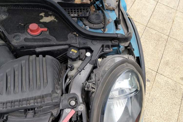 Used MINI 2014 1.5T COOPER Fun Engine Bay Left