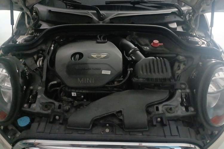Used MINI 2014 1.5T COOPER Fun Engine Bay