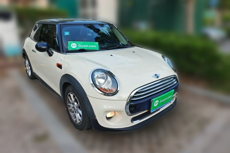 Used MINI 2014 1.5T COOPER Fun Front Right 45 Deg
