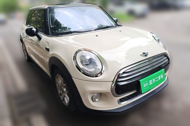 Used MINI 2014 1.5T COOPER Excitement Front Right 45 Deg