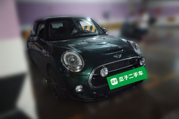Used MINI 2014 2.0T COOPER S Fun Front Right 45 Deg