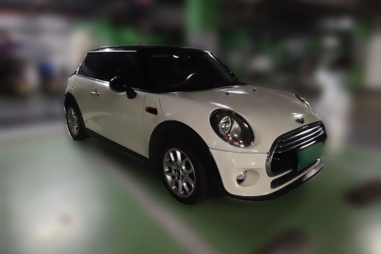 Used MINI 2014 1.5T COOPER Fun Front Right 45 Deg