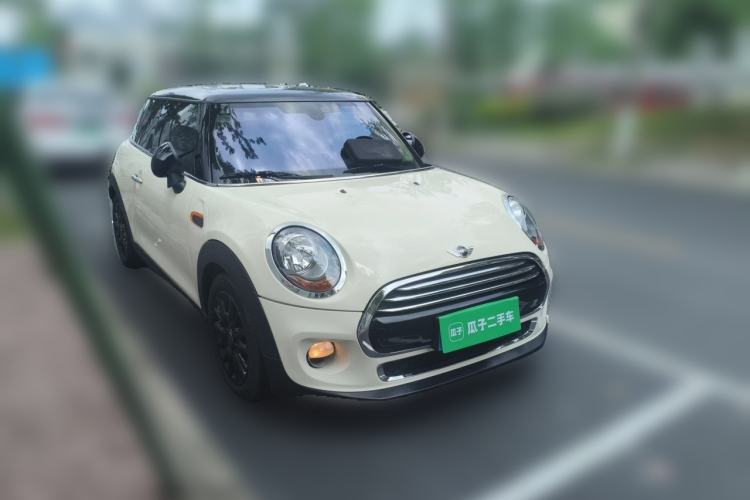 Used MINI 2014 1.5T COOPER Fun Front Right 45 Deg