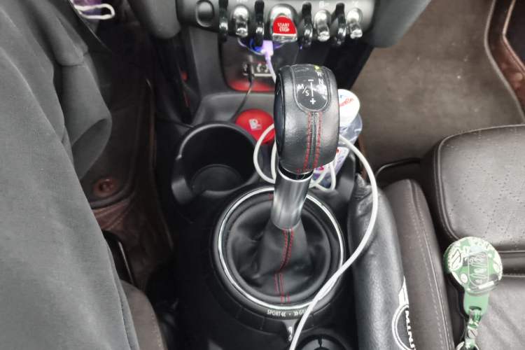 Used MINI 2014 2.0T COOPER S Excitement Gear Lever