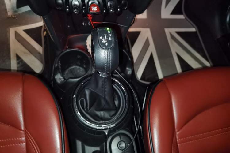 Used MINI 2014 1.5T COOPER Fun Gear Lever
