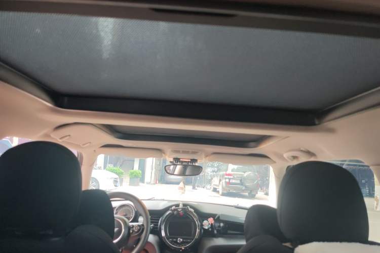 Used MINI 2014 1.5T COOPER Fun Headliner