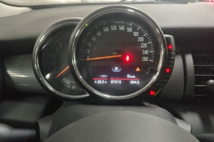 Used MINI 2014 1.5T COOPER Fun Instrument Cluster