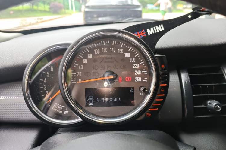 Used MINI 2014 1.5T COOPER Excitement Instrument Cluster