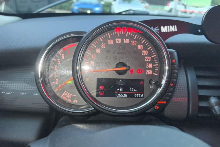 Used MINI 2014 1.5T COOPER Excitement Instrument Cluster