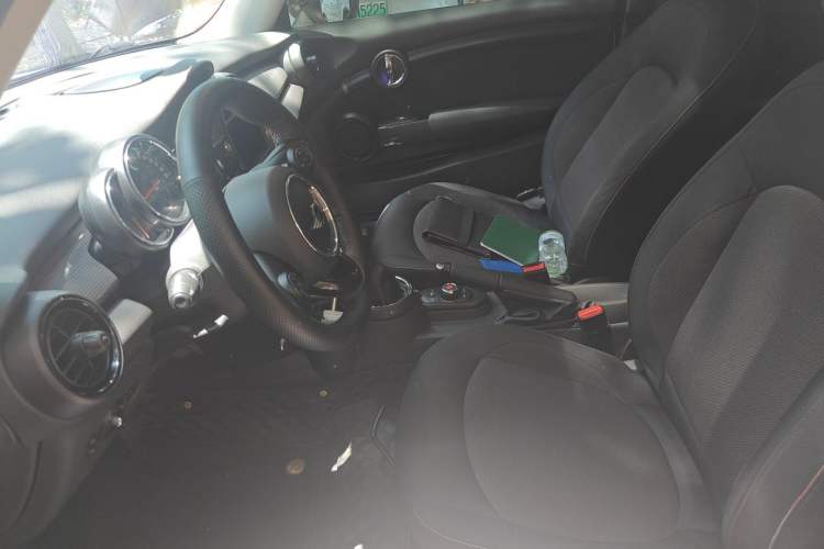 Used MINI 2014 1.5T COOPER Fun Left Front Seat