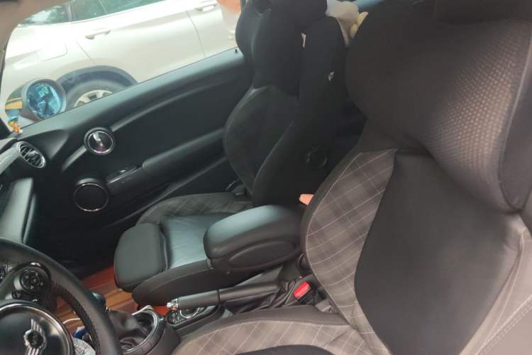 Used MINI 2014 1.5T COOPER Fun Left Front Seat