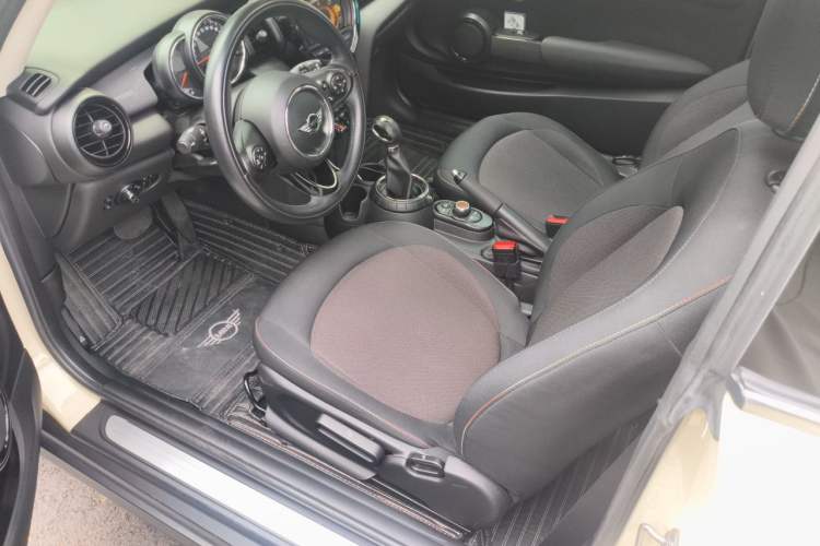 Used MINI 2014 1.5T COOPER Fun Left Front Seat
