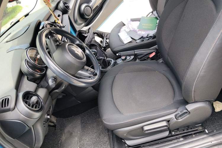 Used MINI 2014 1.5T COOPER Fun Left Front Seat
