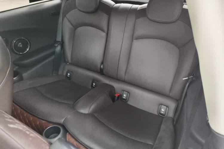 Used MINI 2014 2.0T COOPER S Excitement Left Rear Seat