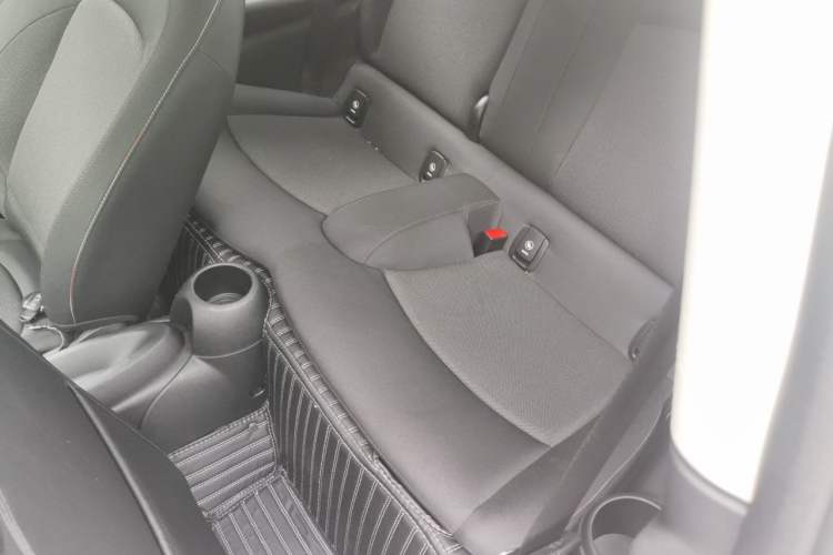 Used MINI 2014 1.5T COOPER Fun Left Rear Seat