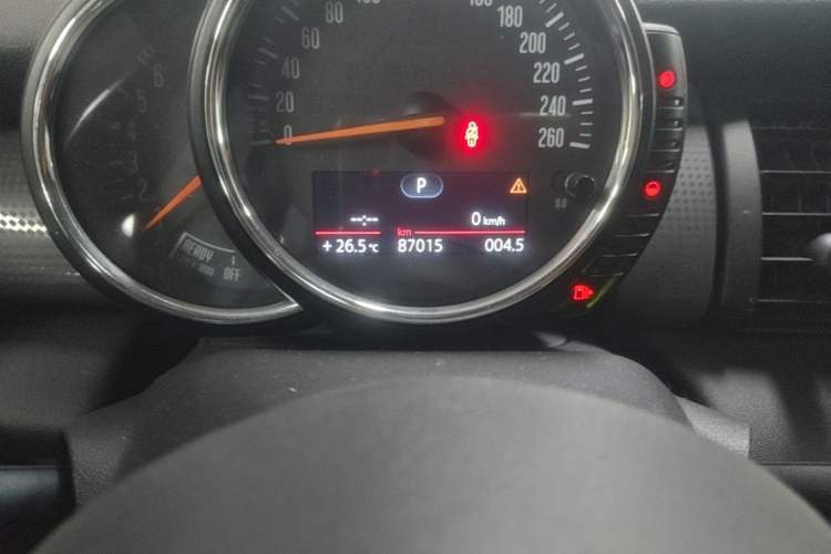 Used MINI 2014 1.5T COOPER Fun Odometer Close Up