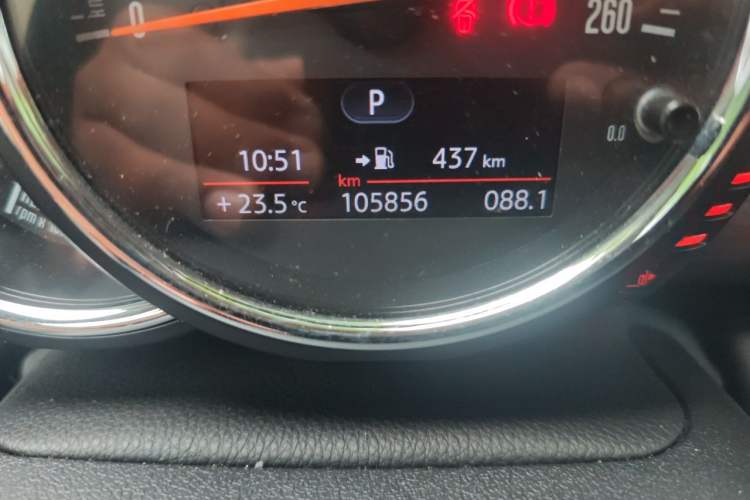 Used MINI 2014 1.5T COOPER Fun Odometer Close Up