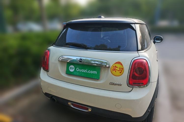 Used MINI 2014 1.5T COOPER Fun Rear