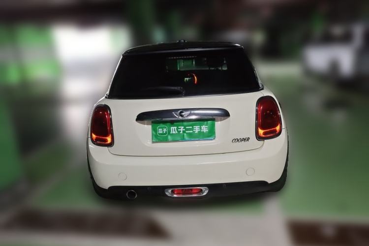 Used MINI 2014 1.5T COOPER Fun Rear