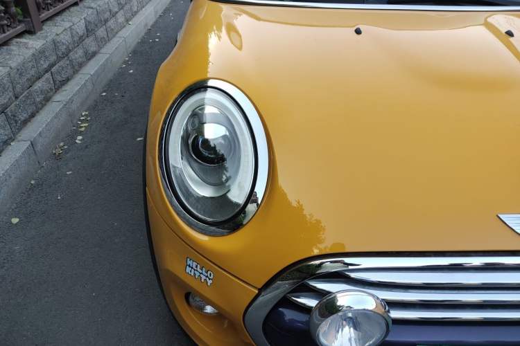 Used MINI 2014 1.5T COOPER Excitement Right Front Headlight
