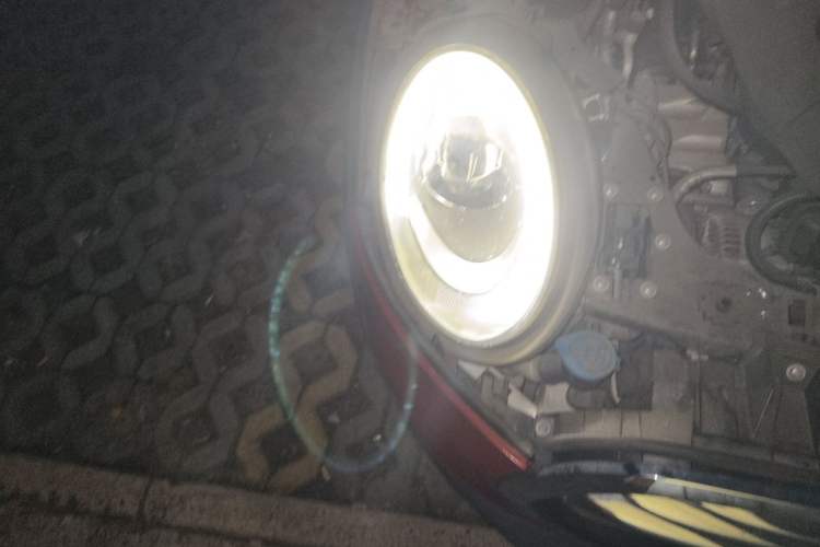 Used MINI 2014 1.5T COOPER Excitement Right Front Headlight