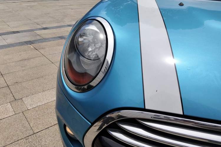 Used MINI 2014 1.5T COOPER Fun Right Front Headlight