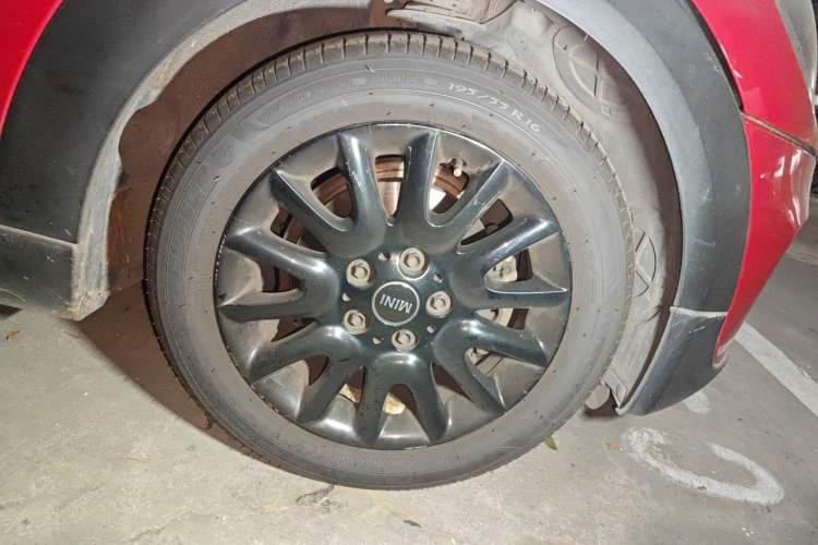 Used MINI 2014 1.5T COOPER Fun Right Front Wheel Hub