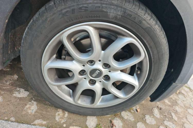 Used MINI 2014 1.5T COOPER Fun Right Front Wheel Hub