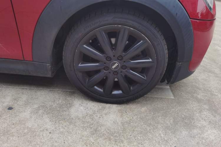 Used MINI 2014 2.0T COOPER S Fun Right Front Wheel Hub