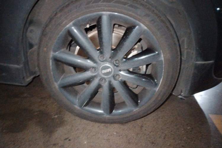 Used MINI 2014 2.0T COOPER S Fun Right Front Wheel Hub