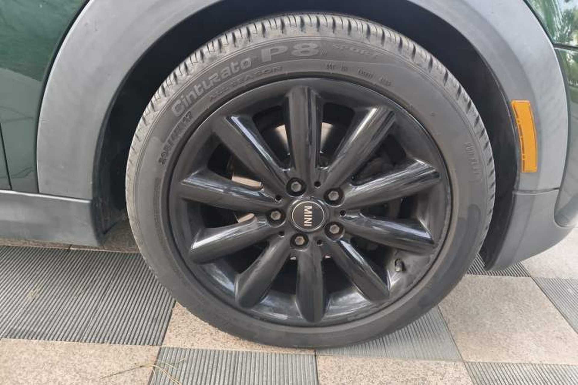 Used MINI 2014 2.0T COOPER S Excitement Right Front Wheel Hub