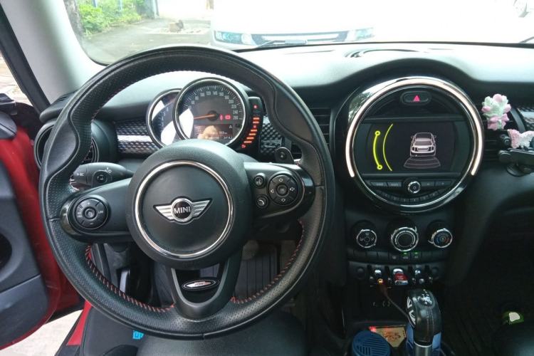 Used MINI 2014 2.0T COOPER S Fun Steering Wheel
