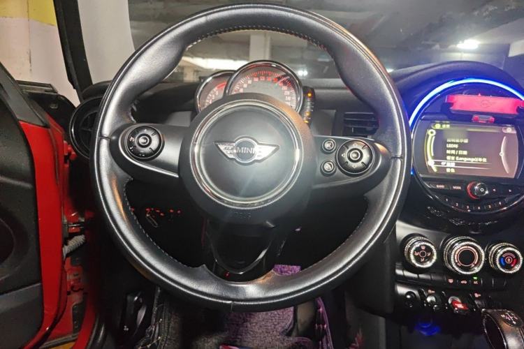 Used MINI 2014 1.5T COOPER Fun Steering Wheel