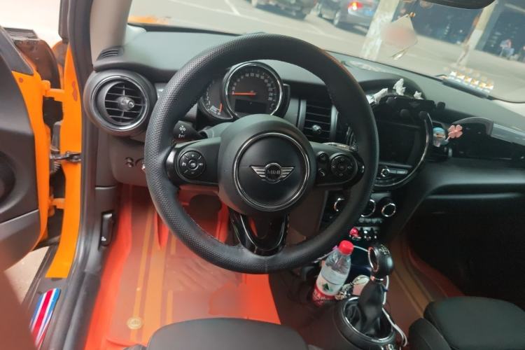 Used MINI 2014 1.5T COOPER Fun Steering Wheel