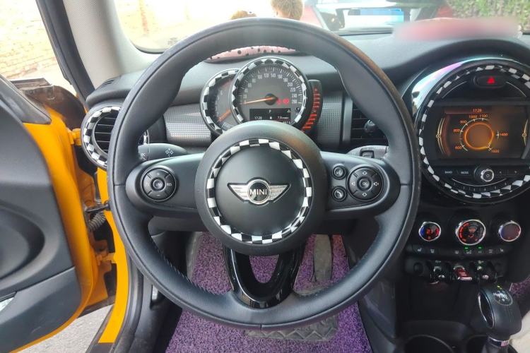 Used MINI 2014 1.5T COOPER Excitement Steering Wheel