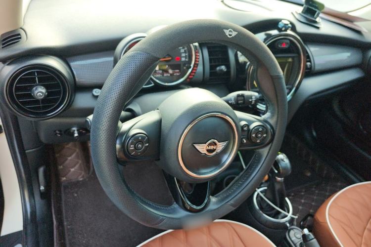 Used MINI 2014 1.5T COOPER Fun Steering Wheel