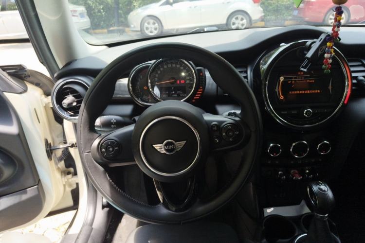 Used MINI 2014 1.5T COOPER Excitement Steering Wheel