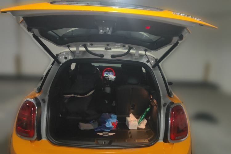 Used MINI 2014 2.0T COOPER S Excitement Trunk