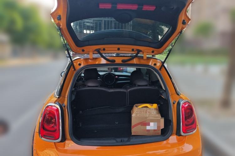Used MINI 2014 2.0T COOPER S Excitement Trunk