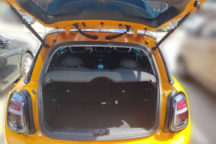 Used MINI 2014 1.5T COOPER Excitement Trunk