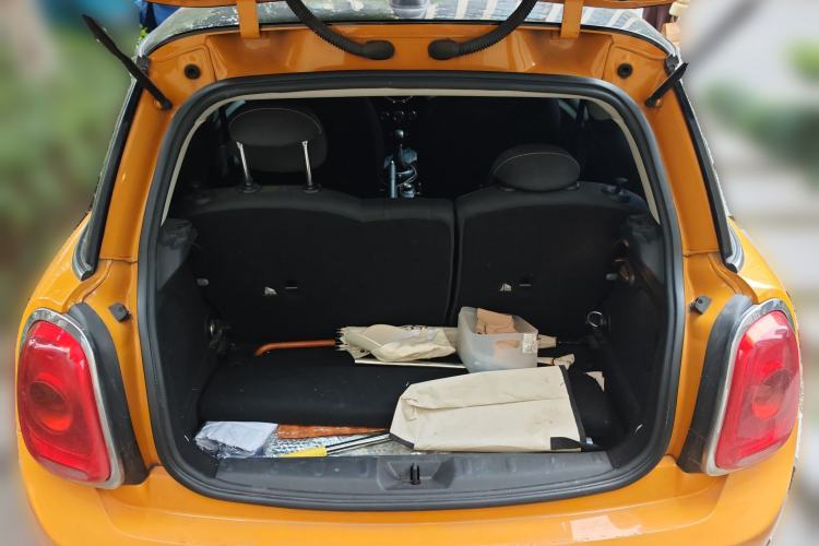 Used MINI 2014 1.5T COOPER Fun Trunk