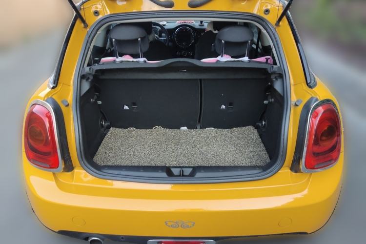 Used MINI 2014 1.5T COOPER Excitement Trunk