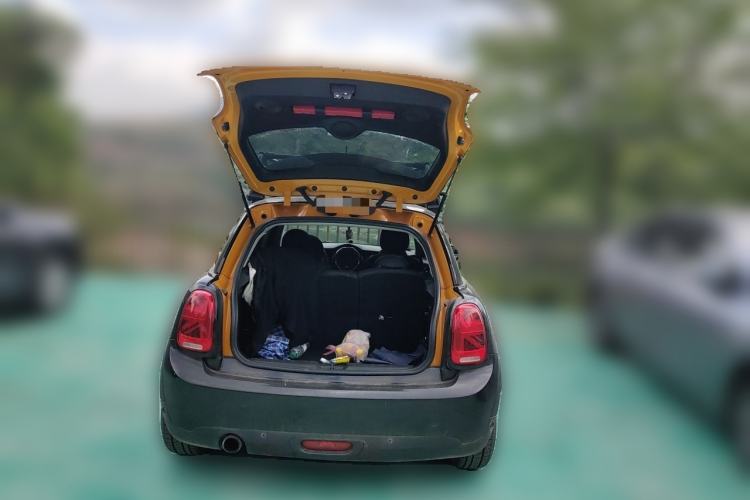 Used MINI 2014 1.5T COOPER Fun Trunk