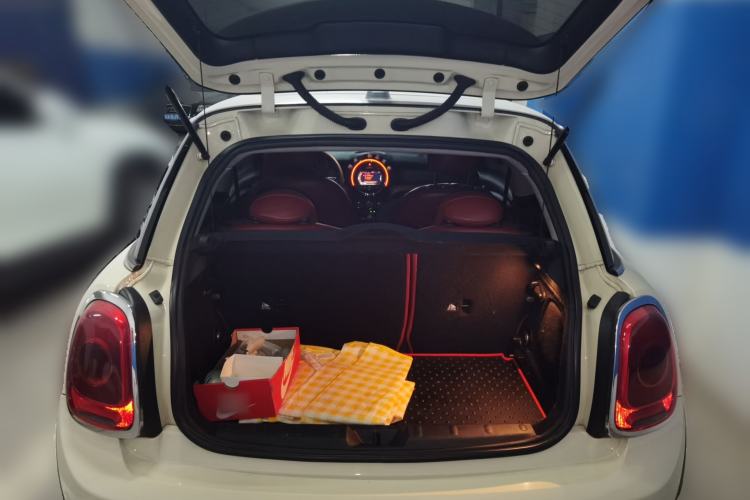 Used MINI 2014 1.5T COOPER Fun Trunk