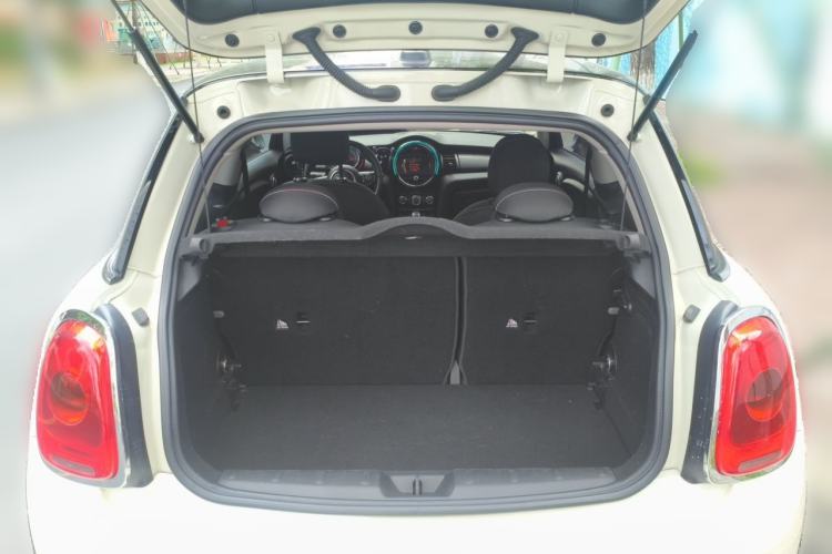 Used MINI 2014 1.5T COOPER Fun Trunk