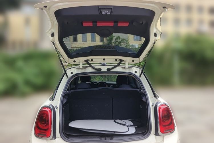 Used MINI 2014 1.5T COOPER Excitement Trunk