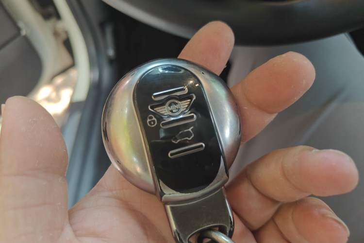 Used MINI 2014 1.5T COOPER Fun Vehicle Key