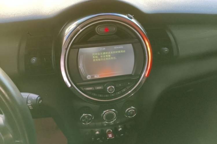 Used MINI 2014 1.5T COOPER Fun Audio And AC Panel