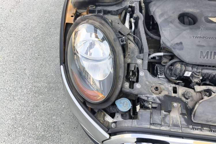 Used MINI 2014 1.5T COOPER Fun Engine Bay Right